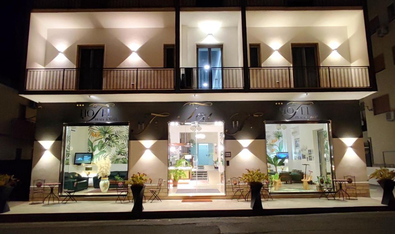 Hotel Tea Deluxe - Praia Praia a Mare Luaran gambar